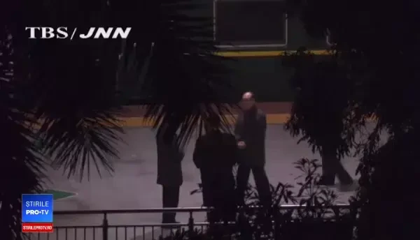 Kim Jong-Un a oprit trenul blindat ca să fumeze în gară. Cine i-a cărat scrumiera