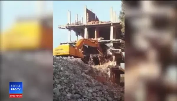 Povestea locatarilor care s-au luptat 6 ani ca să dărâme un bloc vecin, construit ilegal