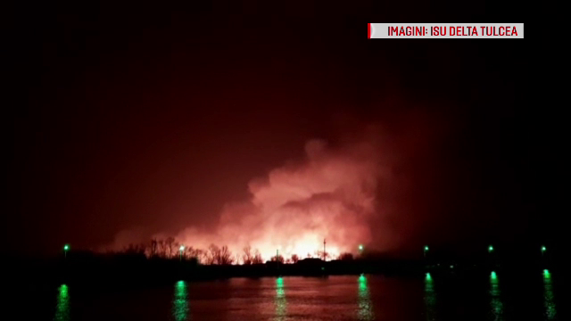 Delta Dunării, mistuită de incendii puternice. Flăcările au înghițit mai bine de 2000 de hectare
