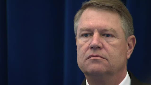 Iohannis, alături de artiștii care protestează: ”Guvernul incompetenței, bugetul rușinii”