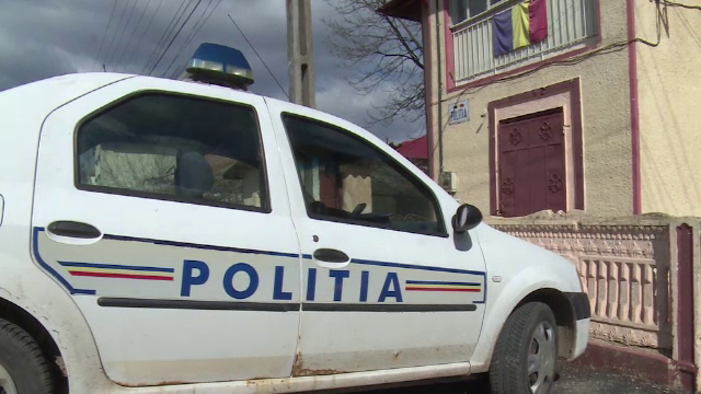De Dragobete, un jandarm din Dâmboviţa şi-a bătut soţia. "E băiat cuminte el aşa"