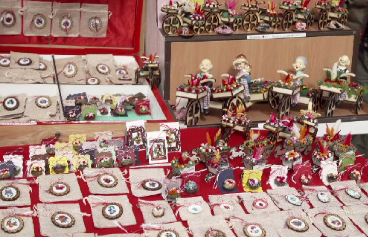 De ce dispar mărțișoarele hand-made de pe piața din România
