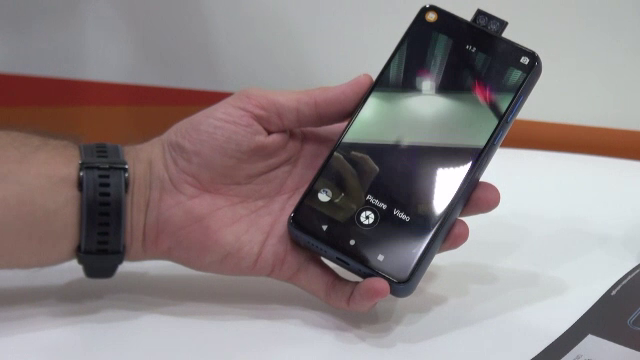 iLikeIT. O firmă de baterii a lansat un telefon cu autonomia de o săptămână