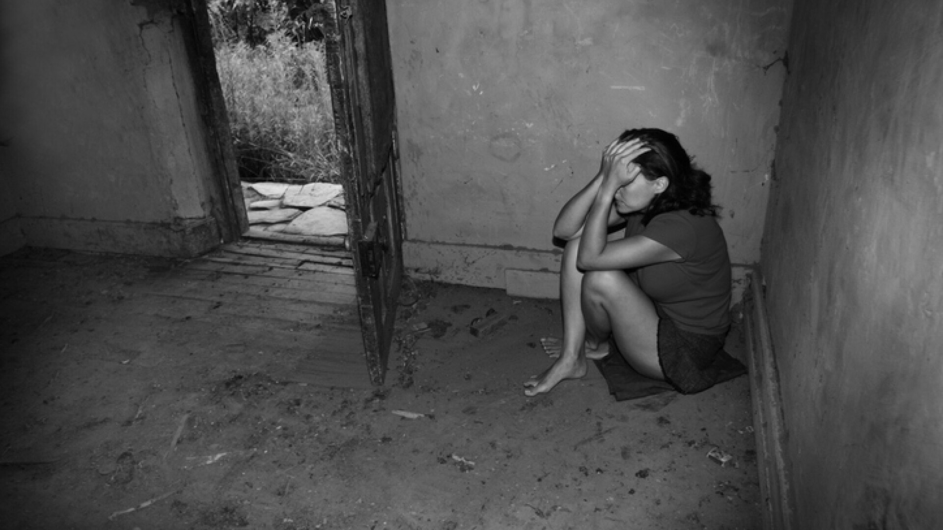 Cazul fetiței care la 11 ani a născut prin cezariană după un viol. De ce i s-a refuzat avortul