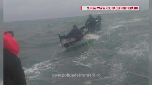 Doi pescari au naufragiat pe litoralul românesc, pe valuri puternice