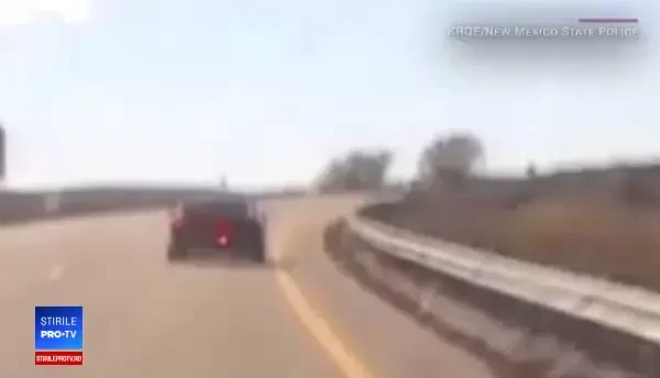 Urmărire cu aproape 200 de km la oră în SUA. Un suspect fuge de poliție pe contrasens