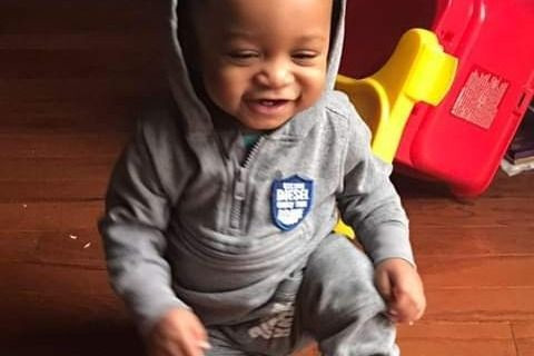 O fată de 11 ani, babysitter, a ucis un băiat de 1 an. Cazul a lăsat poliția fără cuvinte