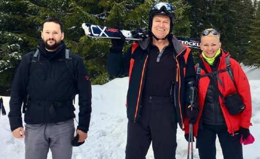 Preşedintele Klaus Iohannis, din nou la schi. FOTO