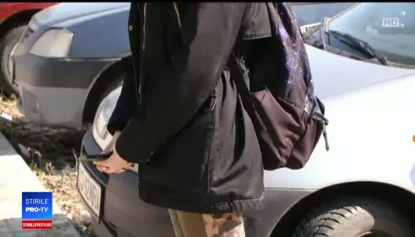 Dependența de internet, o problemă reală. Tânără: ”Nu am mai avut timp să învăț”