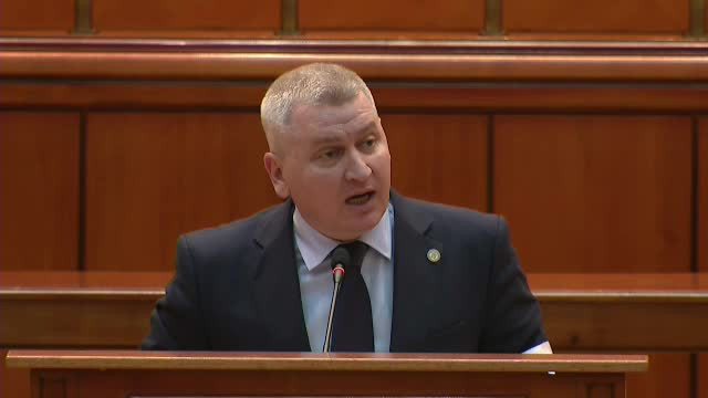 Florin Roman, la ieșirea de la IML: Vîlceanu avea o "privire extrem de ciudată, era practic altcineva”