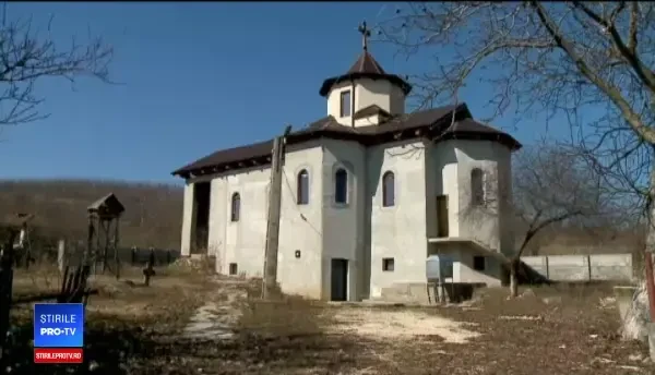 Constructorul a dat, constructorul a luat. De ce va fi scoasă la licitație o biserică