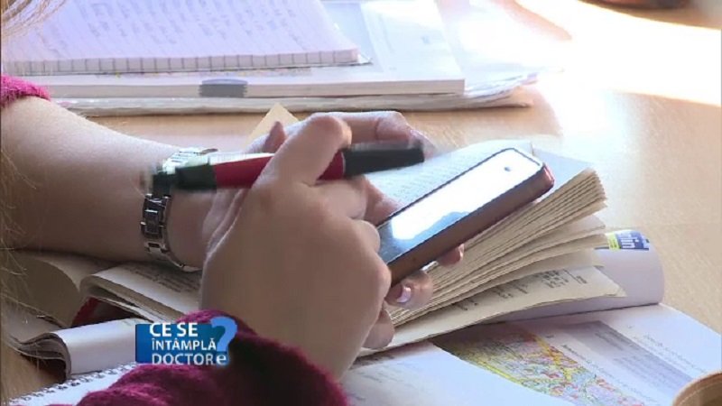 adolescent telefon