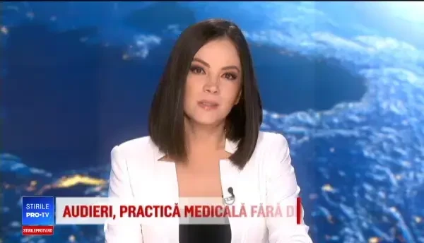 Trafic în condiții de iarnă la munte. Ninsoarea i-a luat prin surprindere pe șoferi