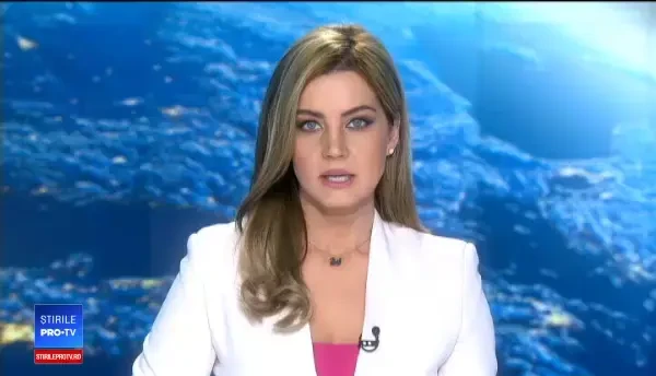 Peste 100 de profesori și studenți de la Litere și Filosofie au protestat față de OUG 7