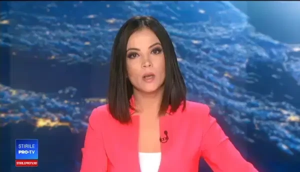 Un echipaj de poliție a stat o noapte întreagă pe câmp să păzească un proiectil