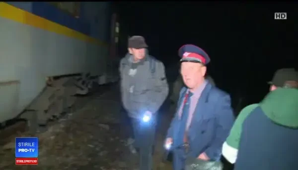 Un tren de pasageri a deraiat în Bistriţa-Năsăud. Este al patrulea în ultima săptămână