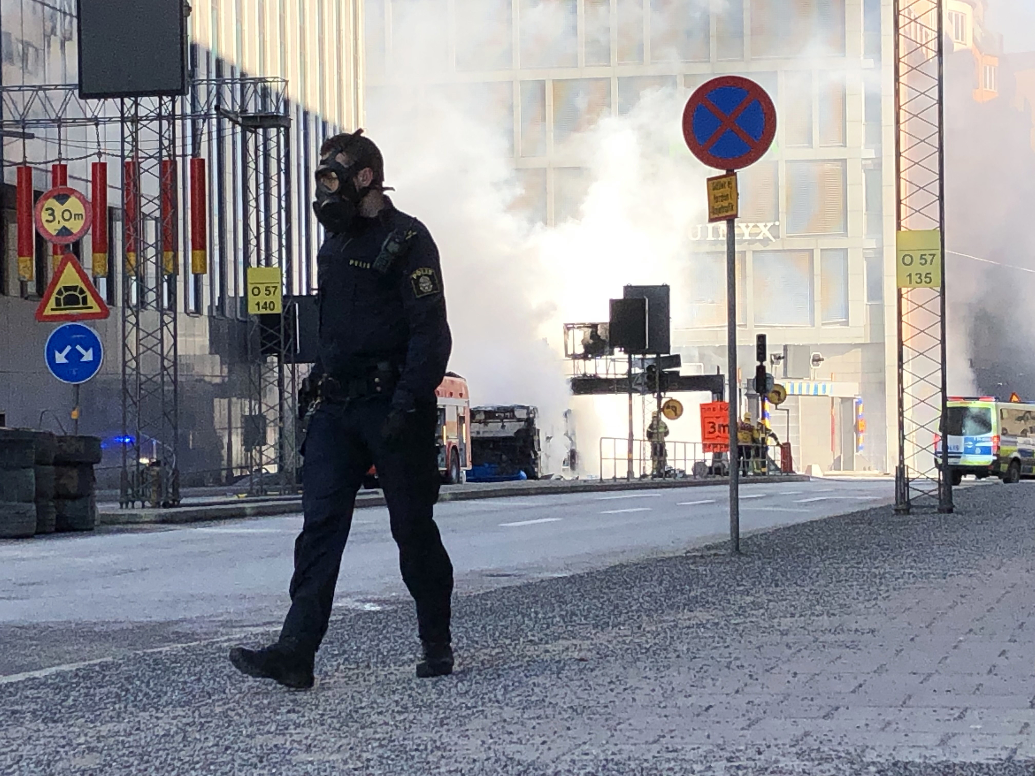 Un autobuz a explodat în centrul oraşului Stockholm. Nor de fum deasupra capitalei Suediei
