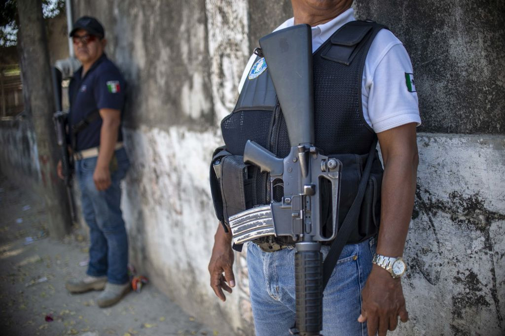 19 oameni, răpiţi dintr-un autocar de o bandă. Ce le-ar putea face în următoarele zile