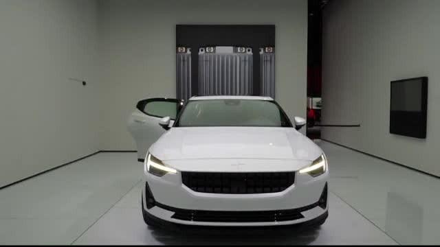 În 10 ani, mașinile autonome vor domina șoselele. Experții se tem însă de hackeri