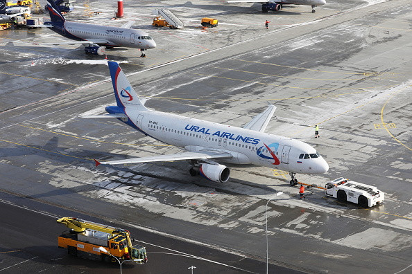 Un avion Ural Airlines a aterizat de urgenţă în urma unei alerte cu bombă la bord
