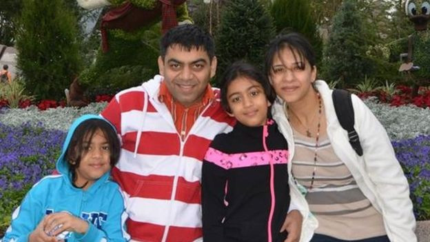 Anushka (l), Prerit Dixit, Ashka and Kosha Vaidya