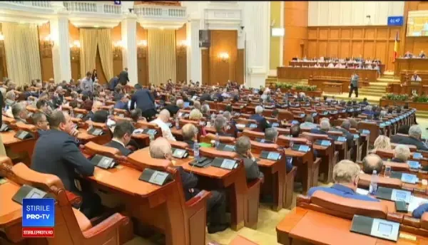Coaliția de guvernare grăbește adoptarea Bugetului pe 2019, fără modificări. Plen reunit miercuri
