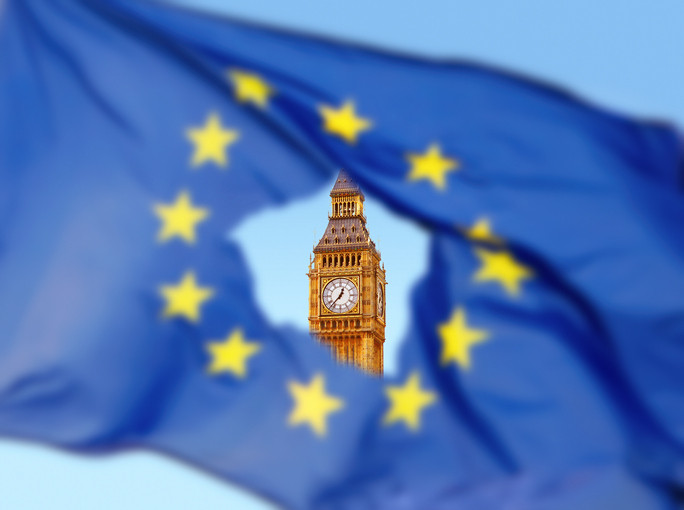 BREXIT este paralizat. Parlamentul de la Londra a respins toate variantele