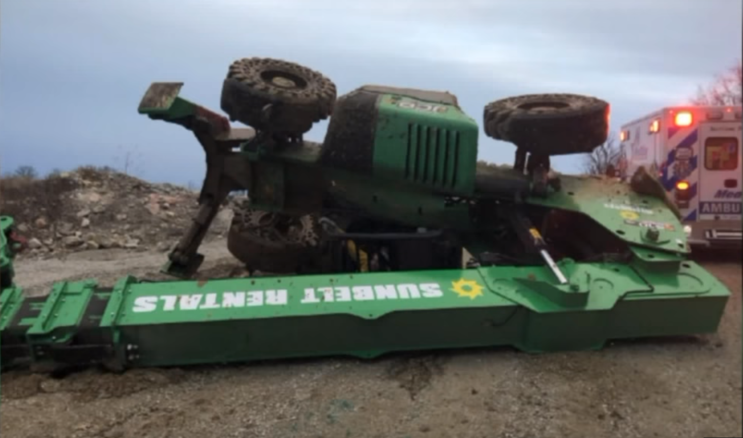 Un copil riscă să i se taie mâna, după ce a furat un utilaj de pe şantier şi l-a distrus