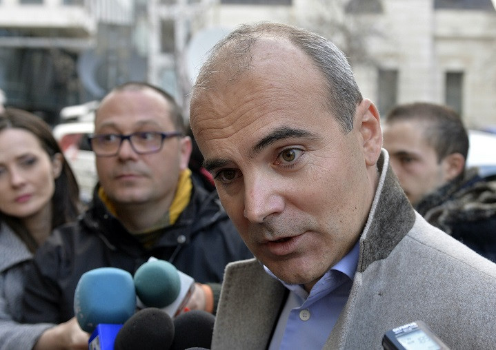 Rareş Bogdan, primul pe lista PNL la europarlamentare. Un singur vot împotrivă