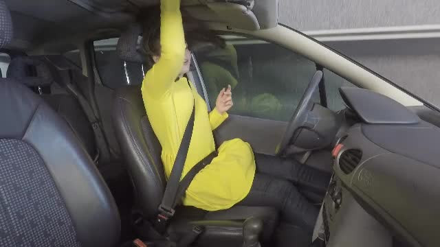 Experiment. Viteza la care un accident poate deveni fatal dacă pasagerii nu au centură