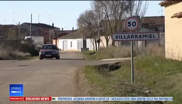 Un donator misterios lasă oamenilor bani în cutiile poștale