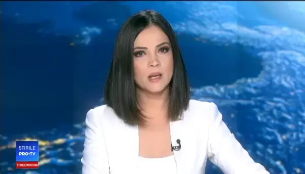 Familie în comă, după un accident grav pe DN 13. Ce au găsit pompierii sub maşina lor