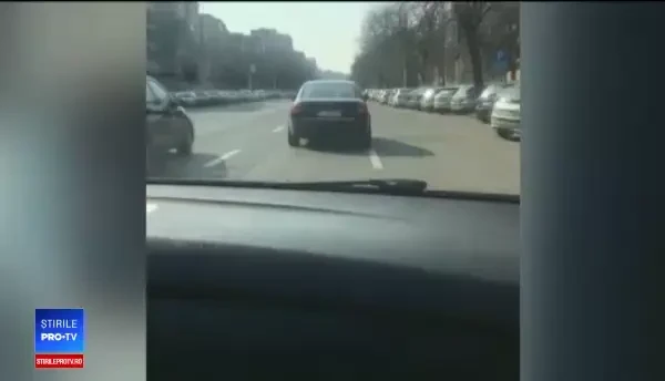 Un deţinut proaspăt eliberat a distrus 5 maşini în Constanţa şi era să calce pietonii