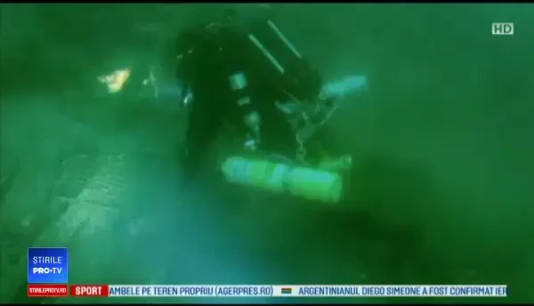 Ce a făcut un bărbat cu sticle de bere vechi de 130 de ani găsite pe fundul oceanului