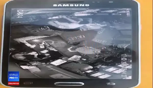 Jaful armat de la cazinou, filmat. Momentul în care mascații lovesc angajații și fură banii