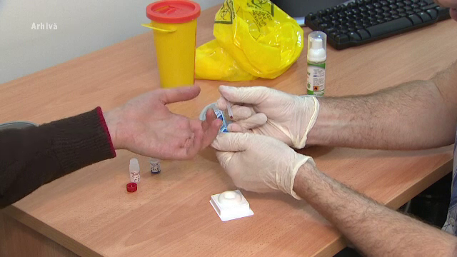 Tânăr din Botoşani, acuzat că a încercat să-şi infecteze iubita cu HIV. Ce pedeapsă riscă