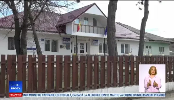 Șoferul unui microbuz școlar ar fi fost agresat de polițiști: ”Mi-au pus și piedică”