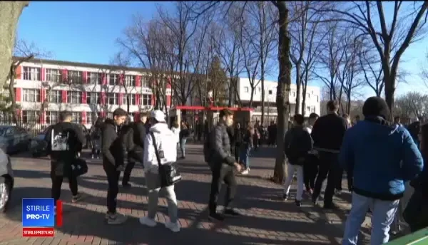 SIMULARE BACALAUREAT 2019. De ce a rezolvat o elevă toate subiectele doar pe ciornă