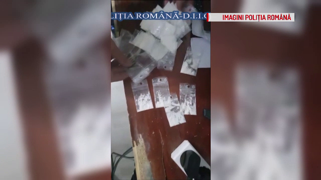 O rețea de traficanți de droguri, întinsă în patru județe, destructurată de polițiști