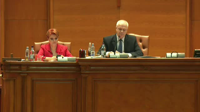 Circ în Parlament. Deputatul PSD Eugen Nicolicea, numit ”cocotă bătrână” de un liberal