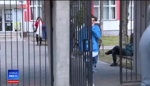 Perle la Română la Simulare BAC 2019: ”Femeia s-a întors storcită vai mama ei”