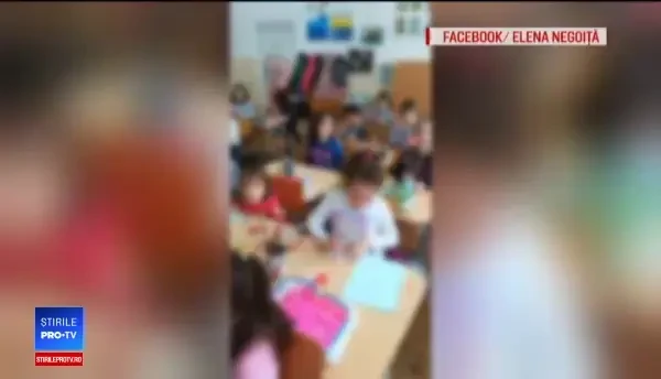 O învățătoare s-a filmat în timp ce țipa la copii, apoi a distribuit videoclipul părinților