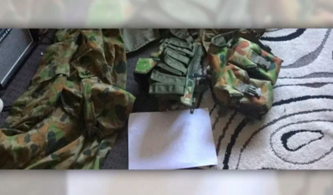 Ce a pățit un adolescent de 14 ani care a scris pe Facebook amenințări la adresa musulmanilor