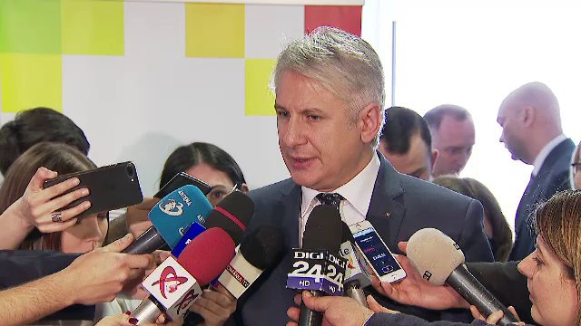 Ministrul Teodorovici discută, astăzi, cu primarii din localități: „Se cer anumite sume”