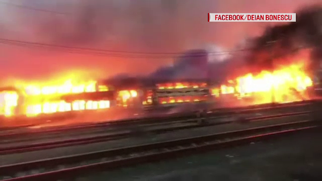 Tren în flăcări, în gara din Timişoara. "Dacă mai treceau 2 minute, explodam toţi"