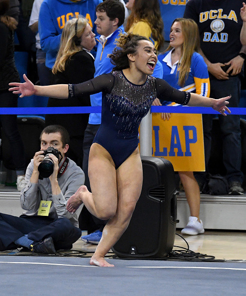 Katelyn Ohashi, a doua notă de 10 la sol. Exercițiul ei a devenit viral. VIDEO
