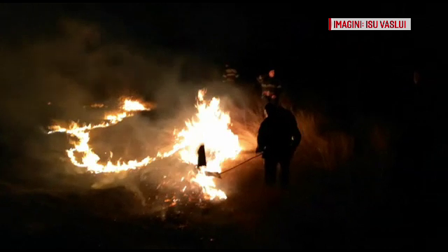 Continuă tragediile provocate de incendierea voită a terenurilor agricole. Un bărbat şi-a pierdut viaţa