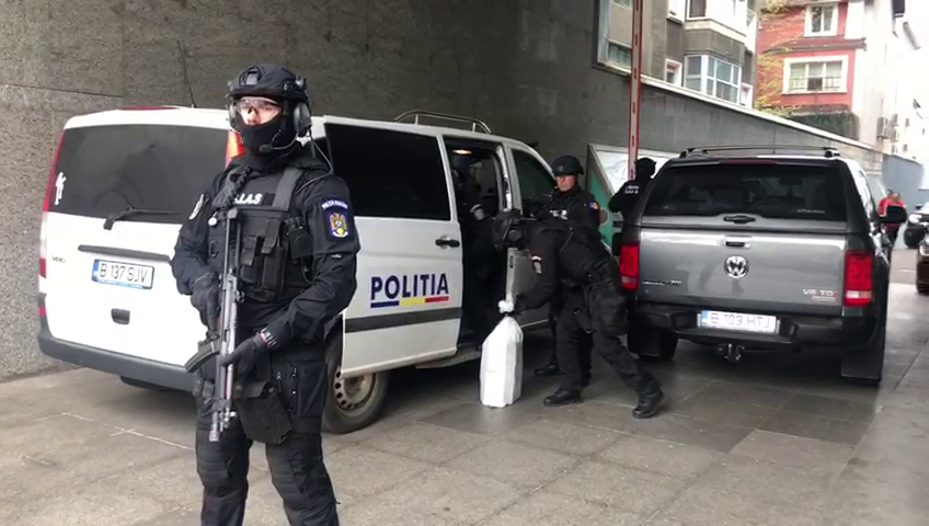 Pachete de cocaină, găsite pe aproape toate plajele de pe Litoral. Căutările continuă