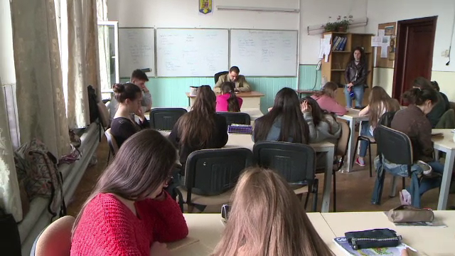 Cât de stresați sunt elevii la școală. ”Unii plâng la prezentarea proiectelor”