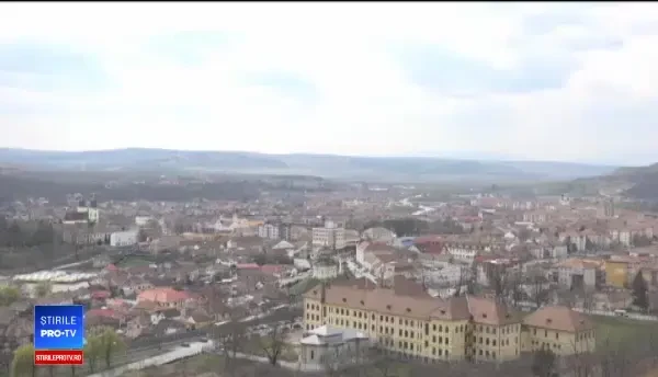 Blaj, numit ”Mica Romă”, se transformă radical pentru vizita Papei. Mașinile, interzise